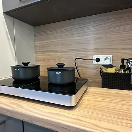 Bellahomes Apartments, Ground Floor, Aircondition, Private Parking, Airport 30 Min Apartmán Erlensee