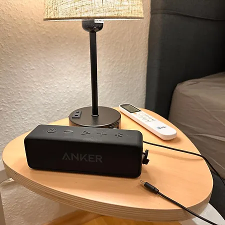 Bellahomes Apartments, Ground Floor, Aircondition, Private Parking, Airport 30 Min